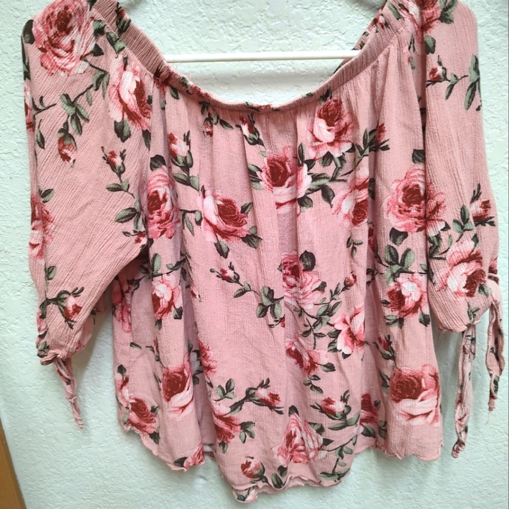 LA gypsy top